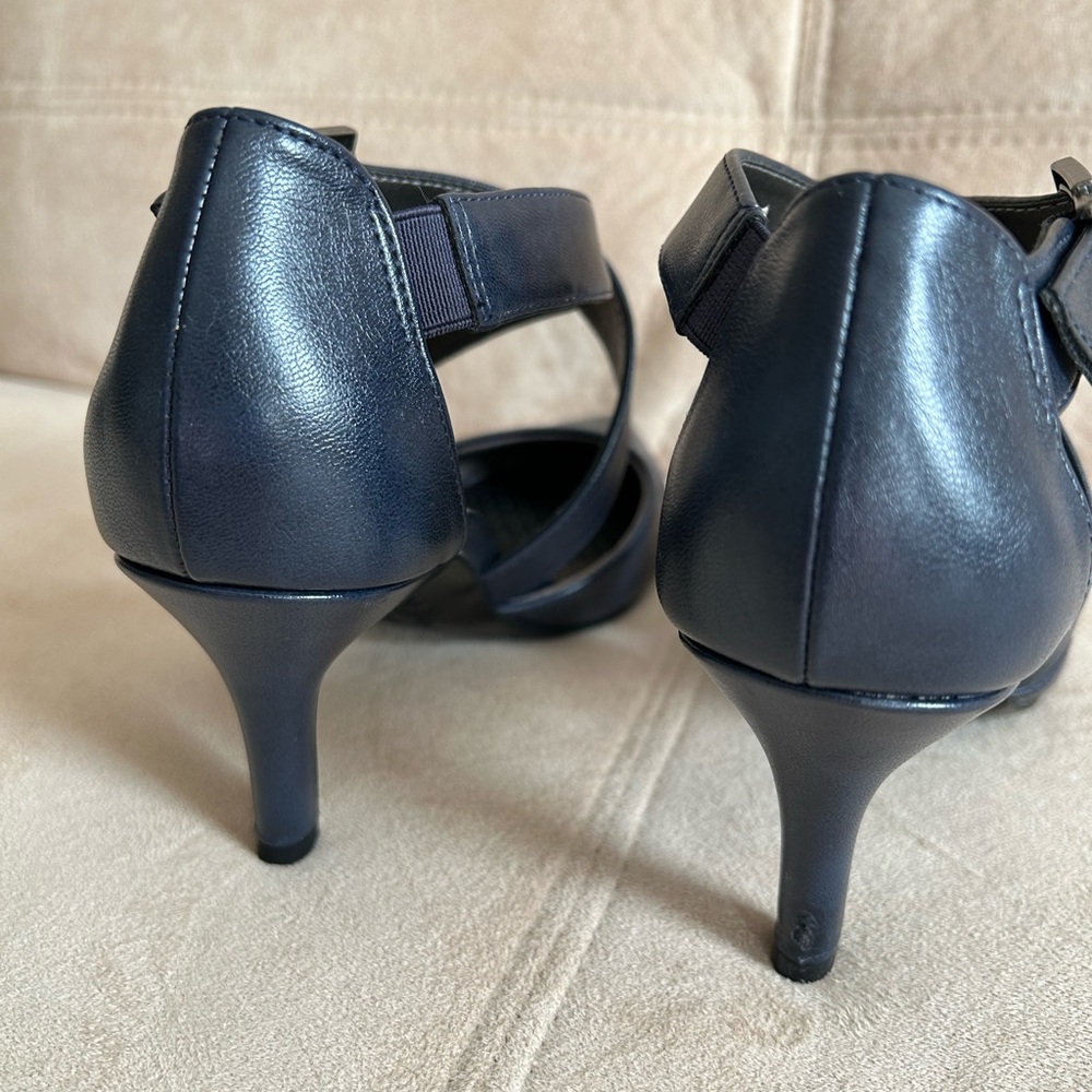Classy Comfort Dressy, Sexy Strappy Heels with Anti-slip Sole - Picture 8 of 14